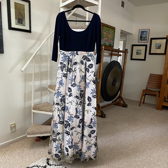Never worn brand new Anthropologie gown - Picture 2 of 4